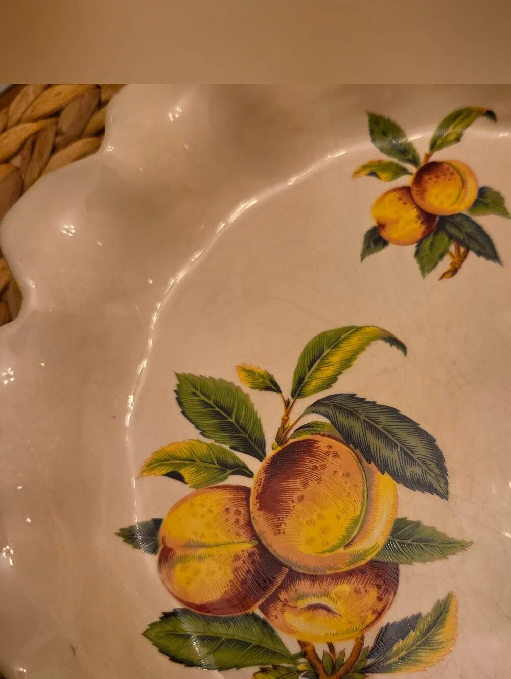 Vintage 1977 Ceramic Pie Plate | Ruffled Edge | Cottagecore Farmhouse